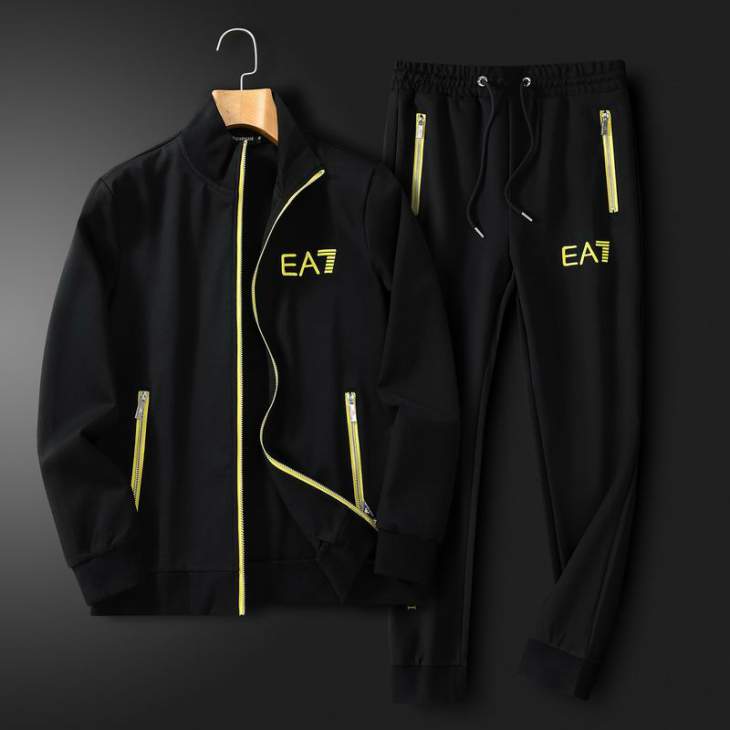 Picture of Armani Sweater Suits _SKUArmaniM-3XL25cx925636659
